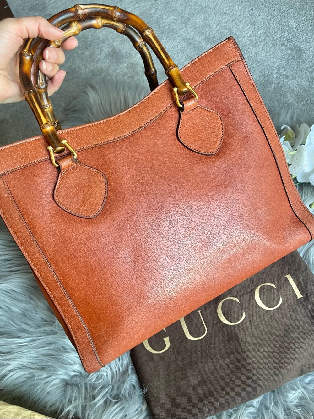 Authentic Gucci Diana medium tote bag